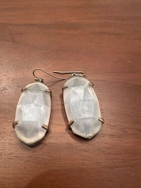 Gold Prong Pale Gray Kendra Scott Faceted Drop Earrings